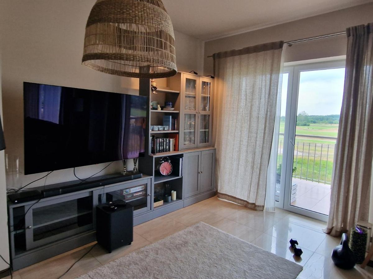 Apartgolf Sobienie Krolewskie Sobienie Szlacheckie Buitenkant foto