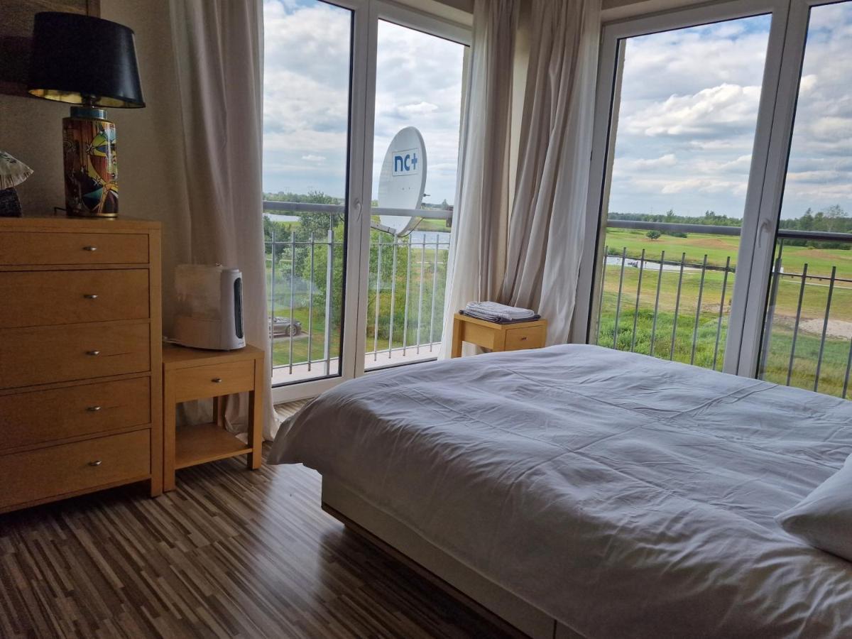 Apartgolf Sobienie Krolewskie Sobienie Szlacheckie Buitenkant foto