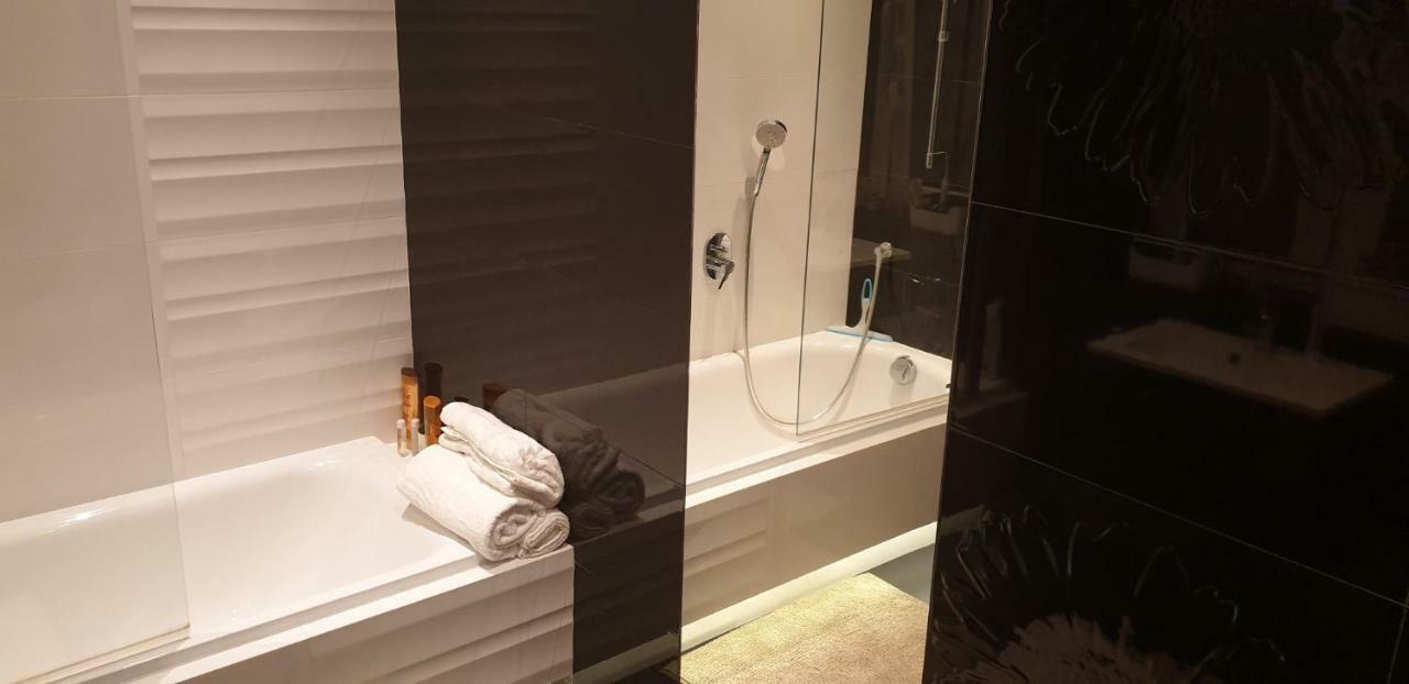 Apartgolf Sobienie Krolewskie Sobienie Szlacheckie Buitenkant foto